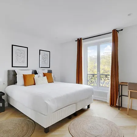 Pick A Flat'S Apartment On Place Du Tertre-3
